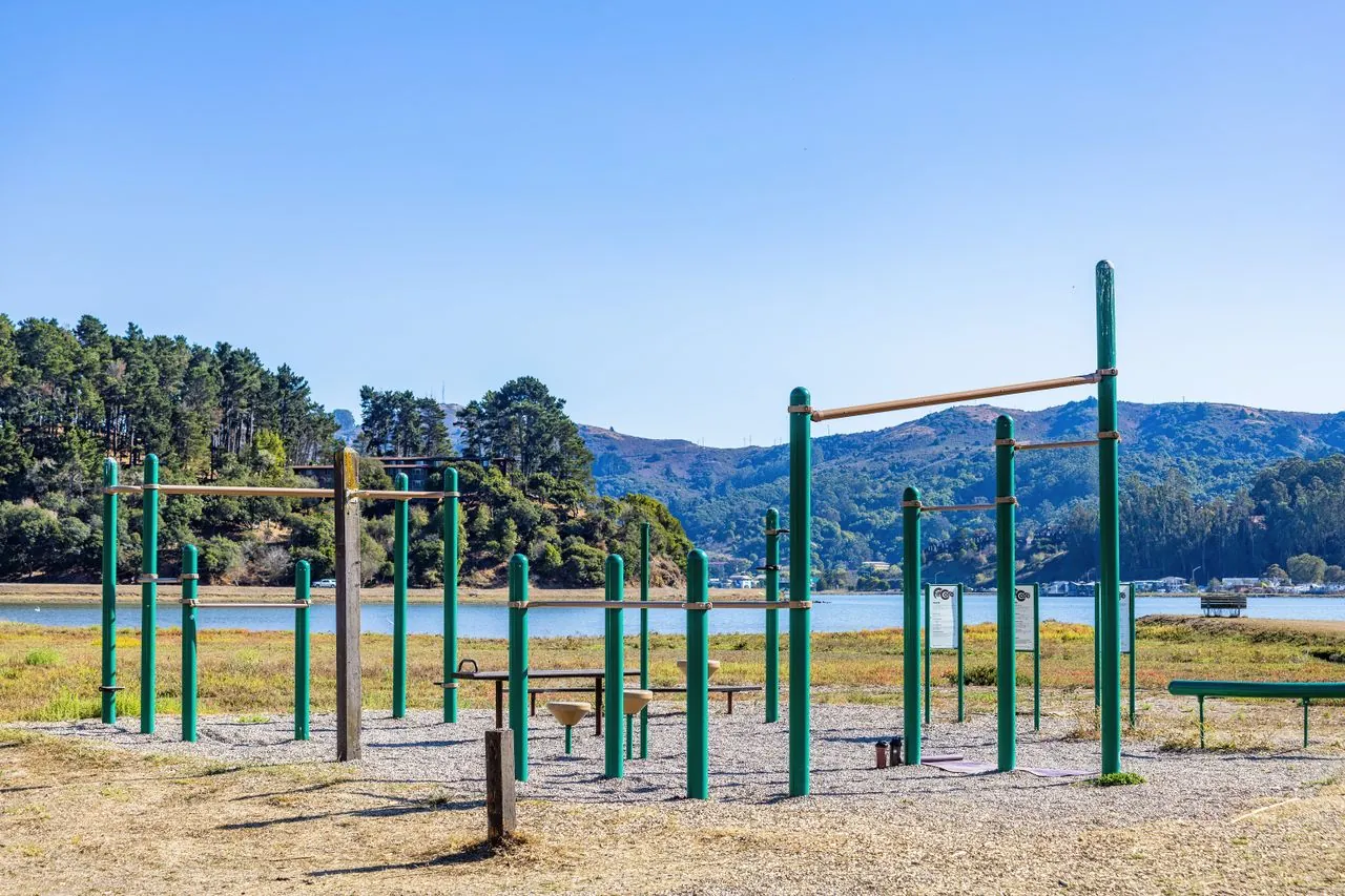 Playground & Outdoor Infrastructure